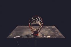 DWG不断突破！，Ming连续十二场比赛得分超过表现优异赢得满堂喝彩